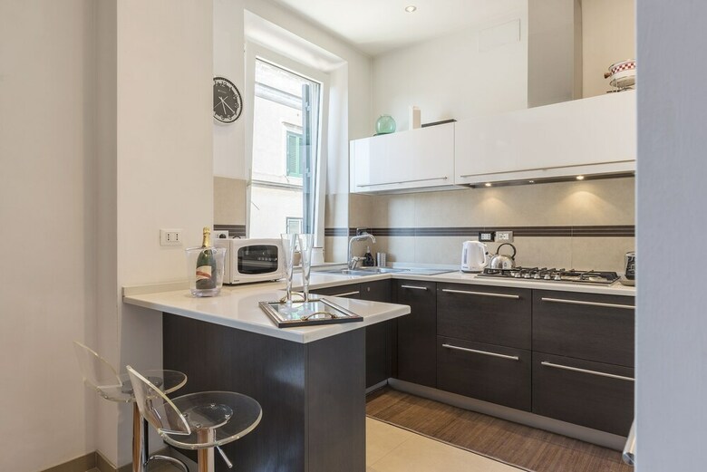 Colosseo & Colle Oppio Charming Apartment