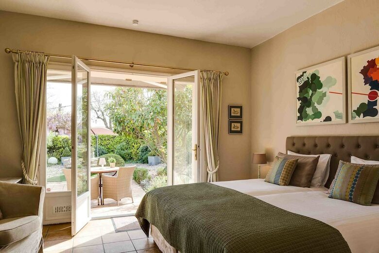 Bed & Breakfast Chambres D'h�tes Villa C�dria