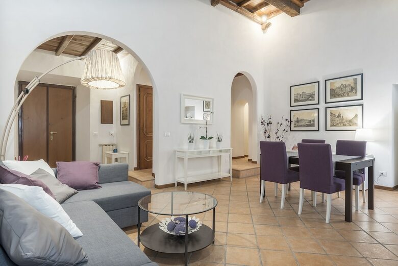 Pantheon Charming Apartment