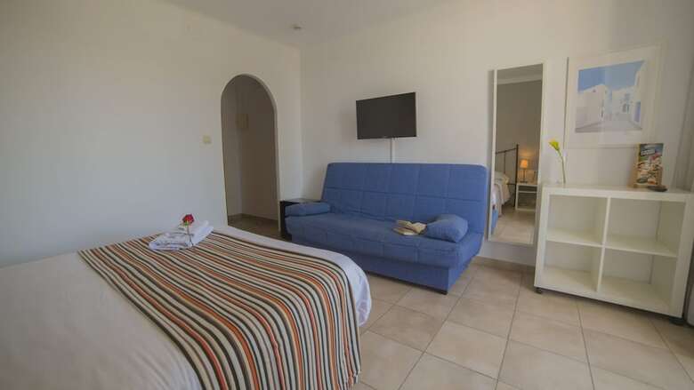 Casa Del Mar Hotel