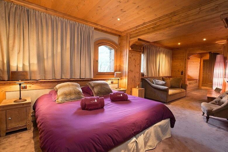 Chalet Tyrosolios - Near Meribel Ski Resort