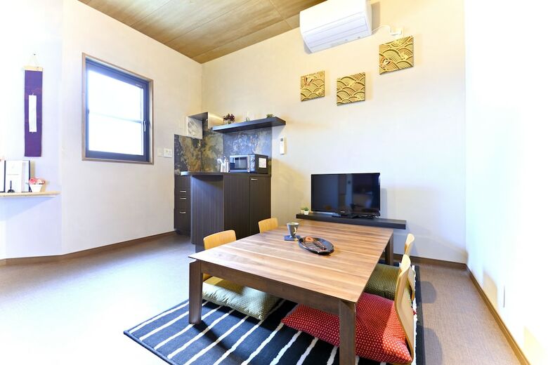 Apartamentos Nishichayagai Muu House Hotel