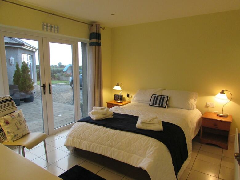 Bed & Breakfast Fifty Five Ballyhome, Portrush