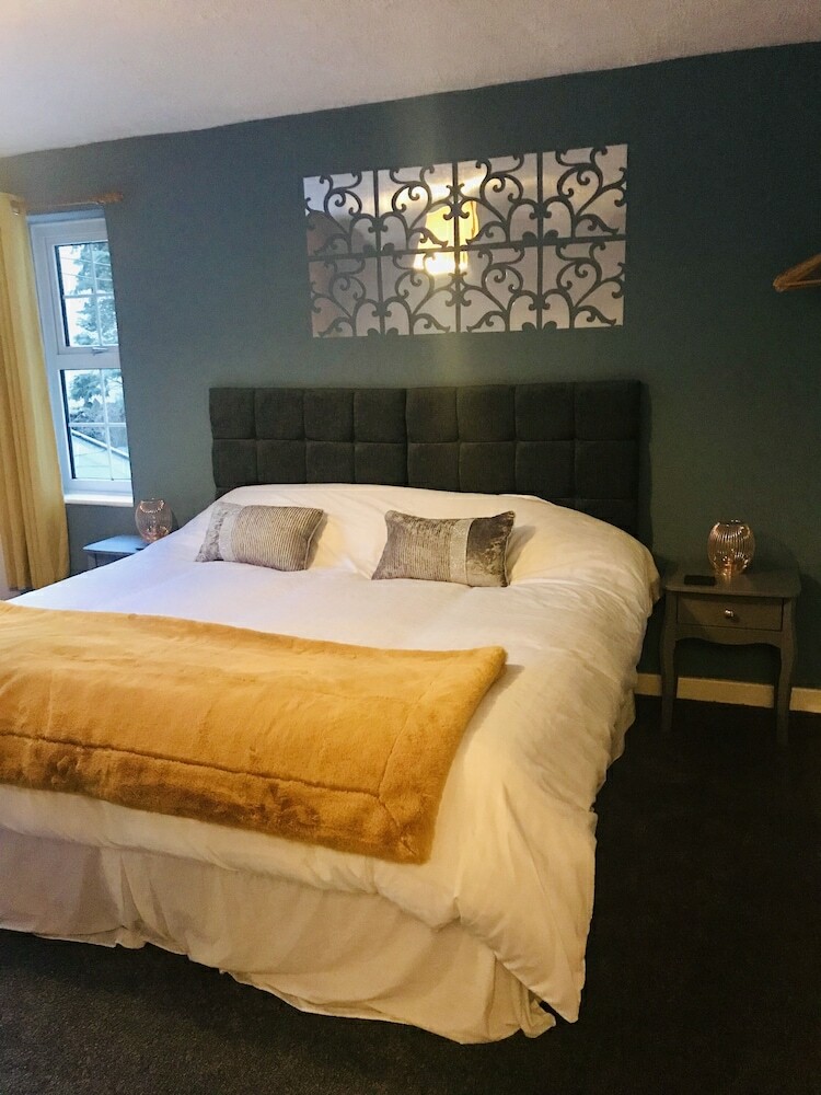 Hotel Panteinion Hall