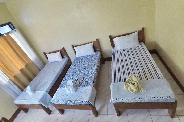 Hotel Jbr Tourist Inn
