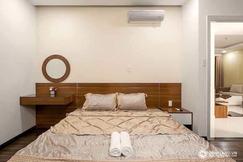 Zoneland Apartments - Monarchy Riverside