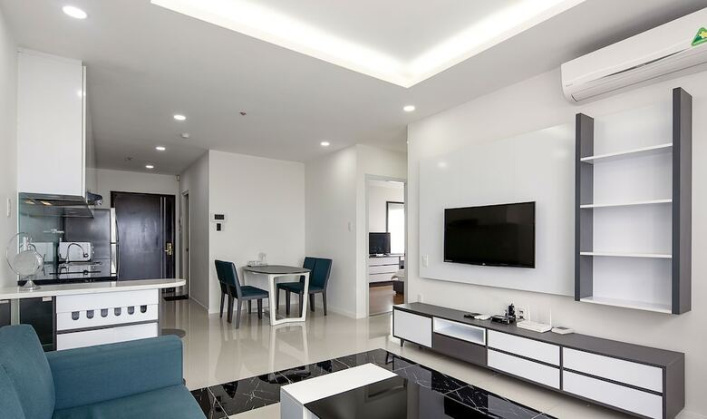 Zoneland Apartments - Monarchy Riverside
