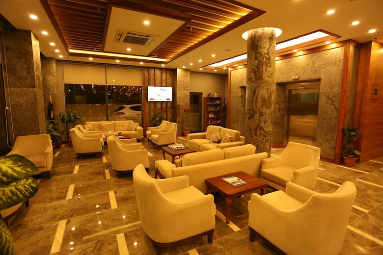 Oytun Park Hotel