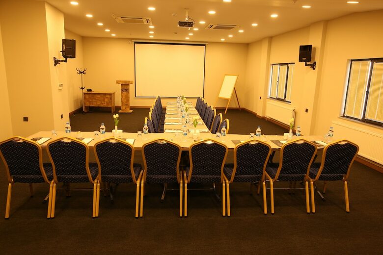 Oytun Park Hotel