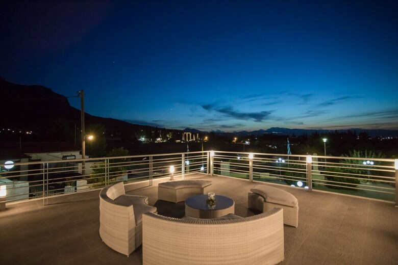 Apartamentos Apollonio