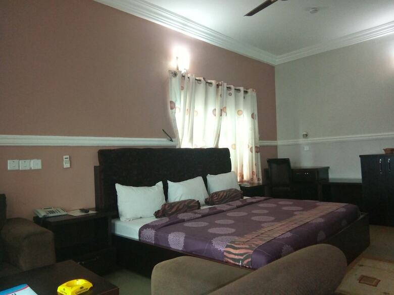 Hotel Regview Restland