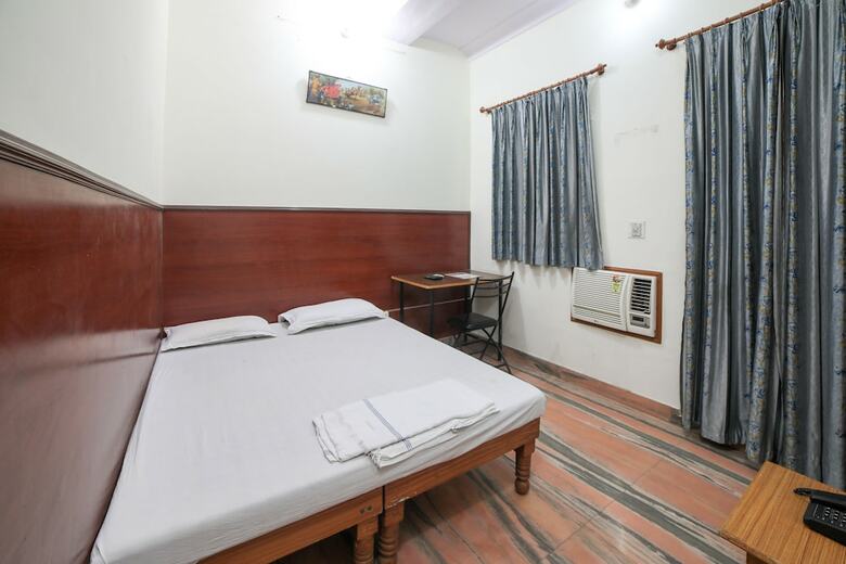 Hotel Boby Mansion (manasvi Guest Home)