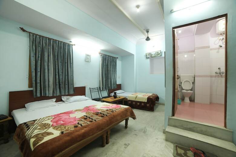 Hotel Boby Mansion (manasvi Guest Home)