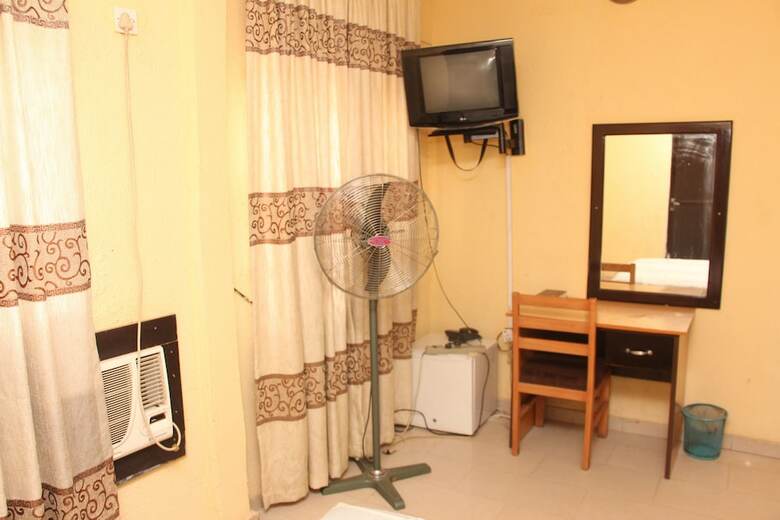 Hotel Sapphire Guest House