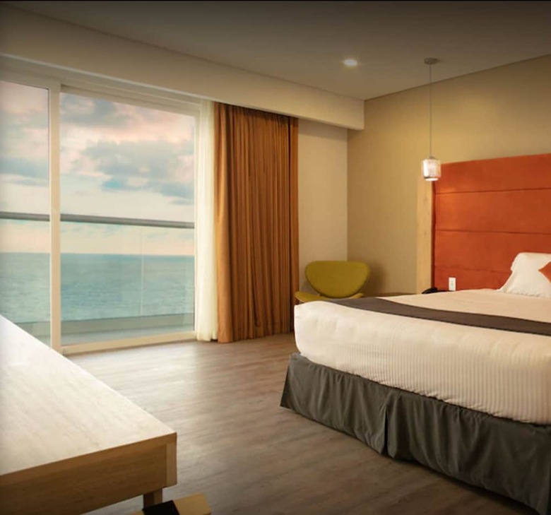 Hotel Acantilados