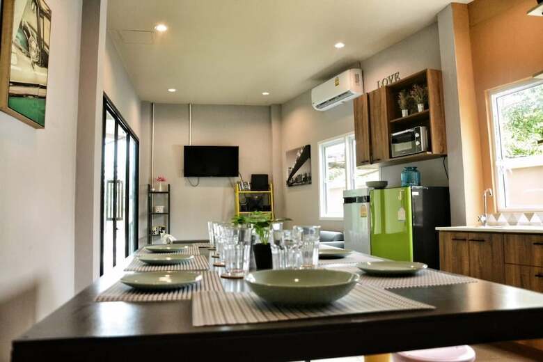 Hostal Sleepy Station - Hostel