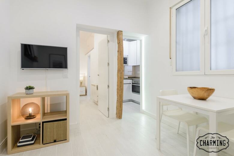 Apartamentos Charming Circo Price