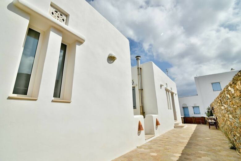 Panormos Art Villas