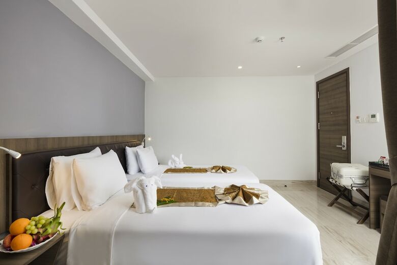 Diamond Nha Trang Hotel