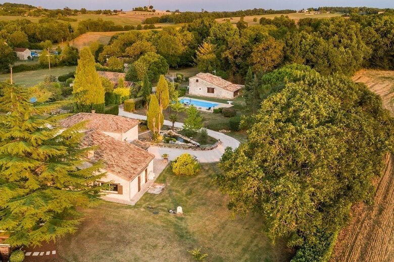 Bed & Breakfast Chambre D?h�tes La Quercynoise