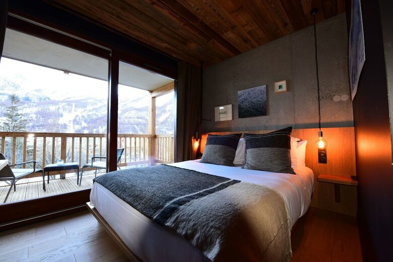 Hotel H�tel Le Mon�tier