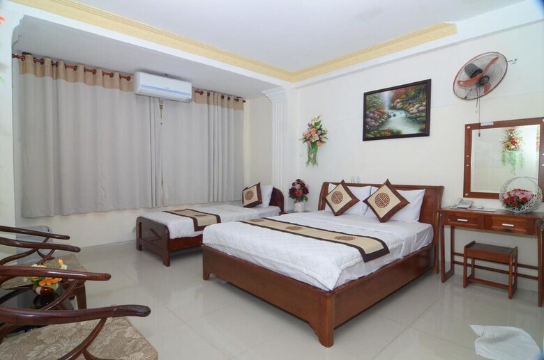 Hotel Reddoorz Plus @ Pham Ngu Lao 2