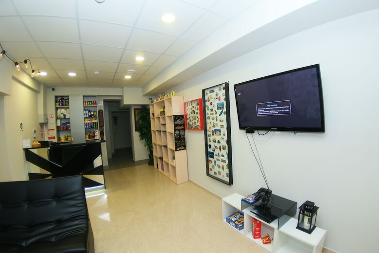 Hostal Kupe Capsule Hotel & Hostel