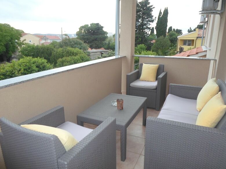 Apartmani Golic
