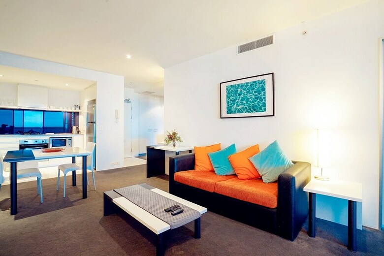 Apartamentos Circle On Cavill Apts - Holiday Paradise
