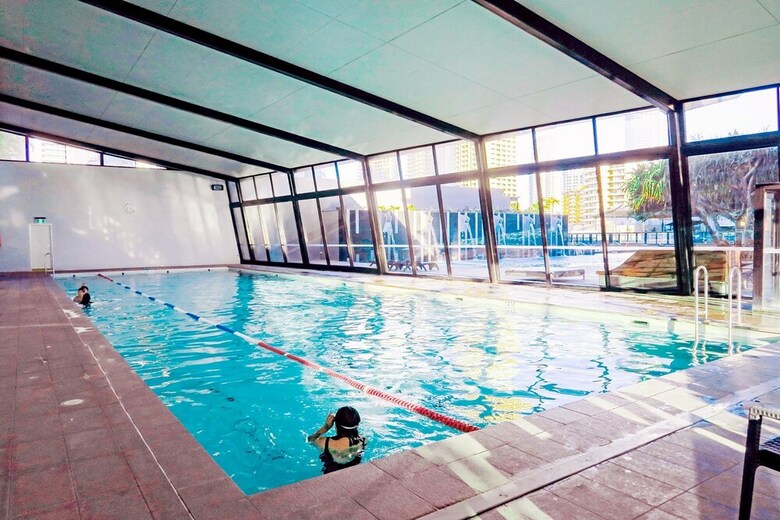 Apartamentos Circle On Cavill Apts - Holiday Paradise