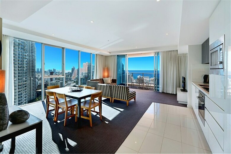 H Residence Apartments- Holiday Paradise