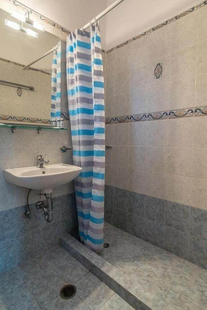 Hotel Olive Studios