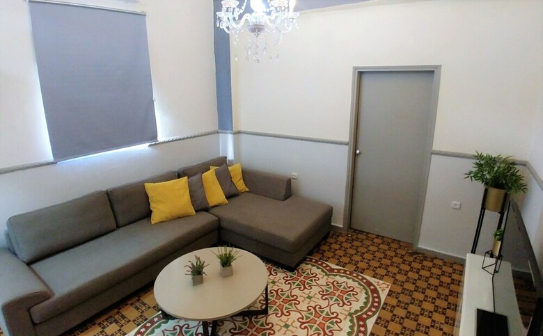 Neve Tzedek Apartments