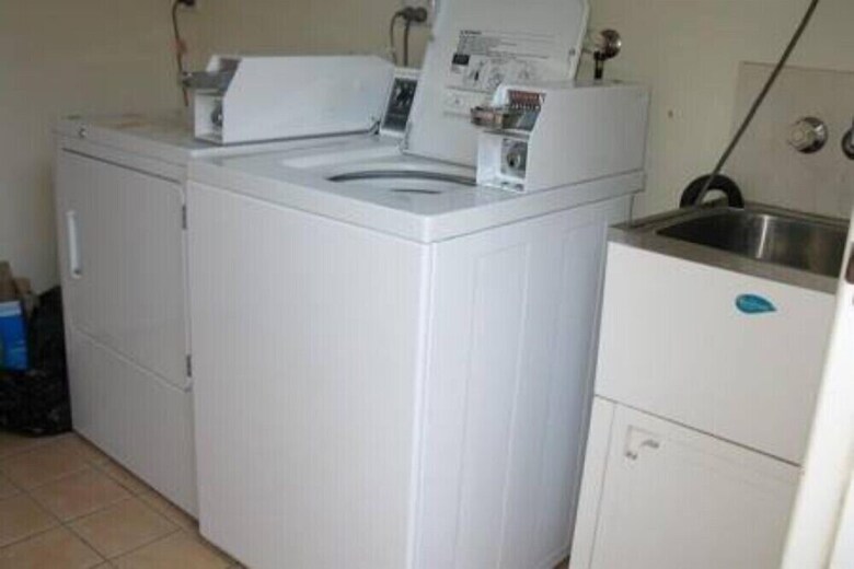 Apartamentos Budget Accommodation Salisbury Studio 4