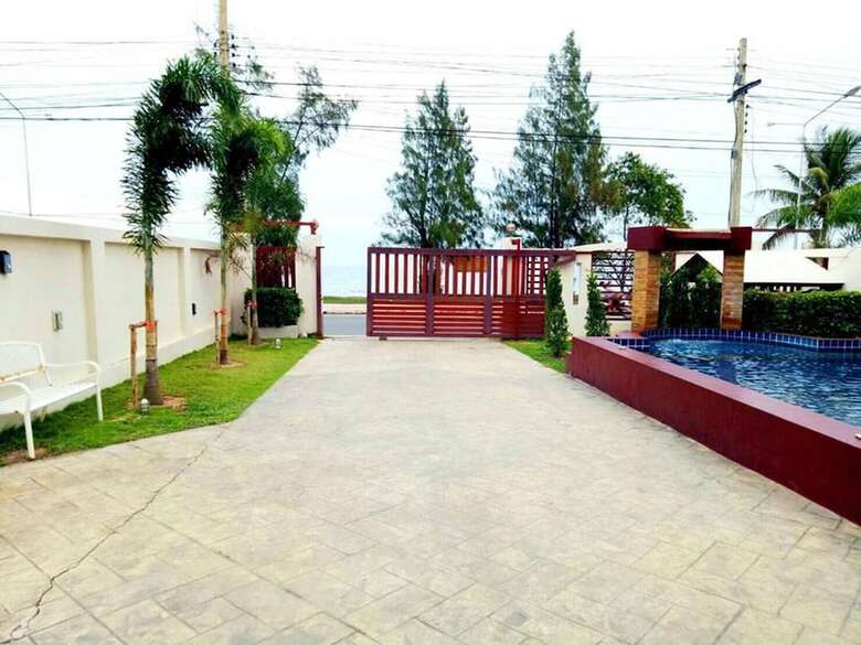 Villa Koo Fah Keang Talay Resort