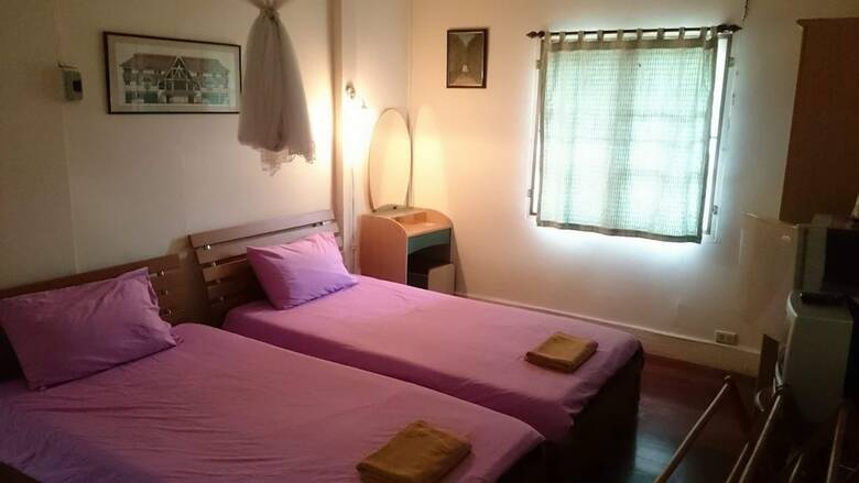 Hotel Baan Somboon Guesthouse