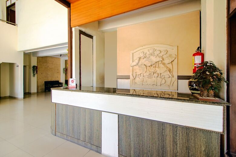 Oyo 1683 Hotel Musafira Syariah
