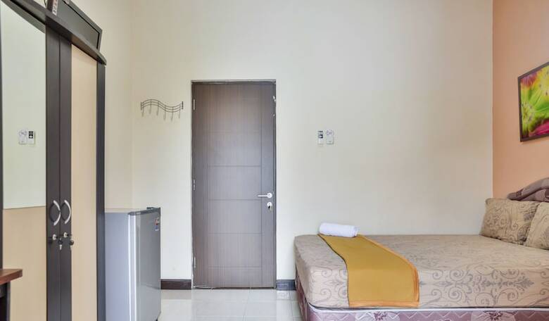 Hotel Zen Rooms Depok Sleman Syariah