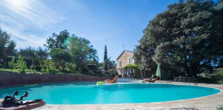 Hotel Le Fer En Ceze - Chambres D'hotes
