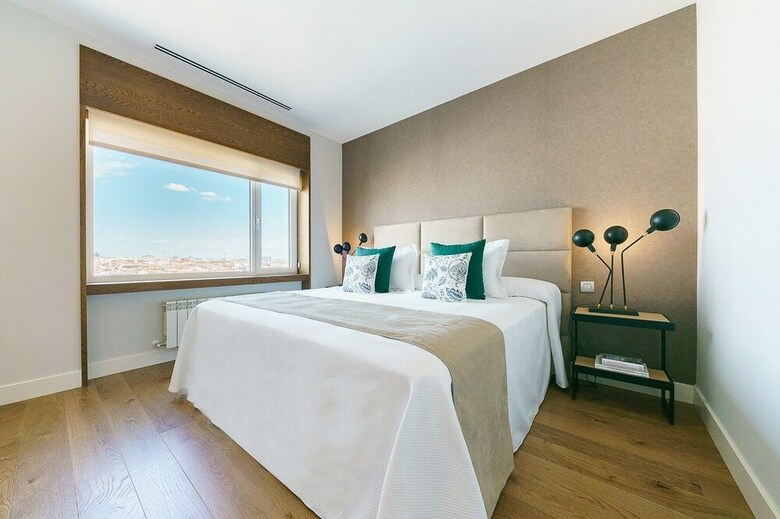 Home Club Torre Madrid Apartments