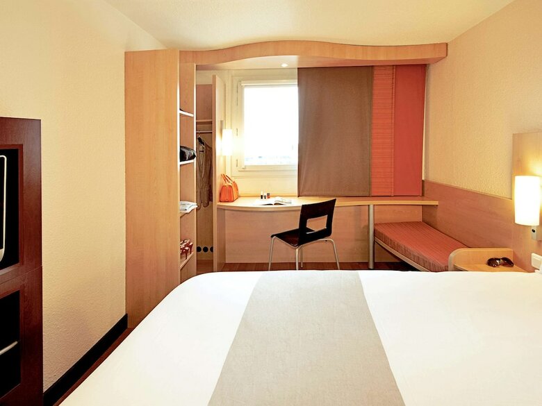 Hotel Ibis Budget Aubenas
