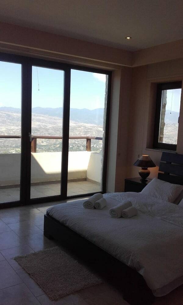 Starlit Villa