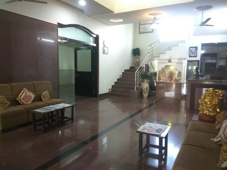 Hotel Kaka's  Sai Krupa