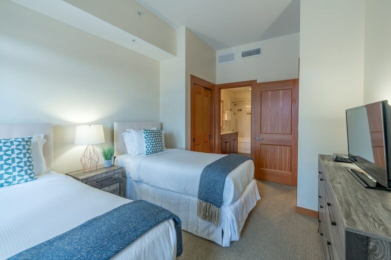 Capitol Peak Lodge By Snowmass Mountain Lodging