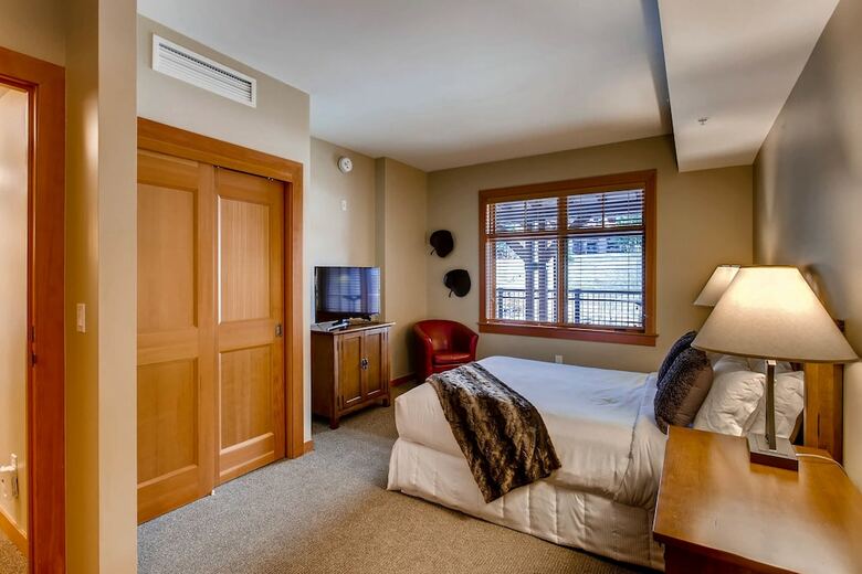 Capitol Peak Lodge By Snowmass Mountain Lodging