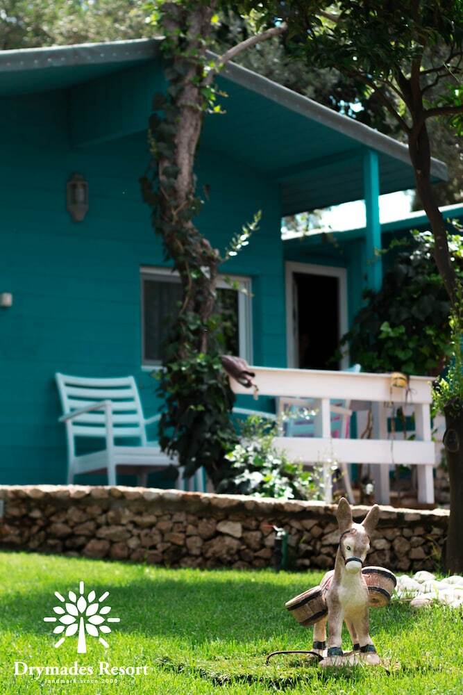 Hotel Drymades Resort