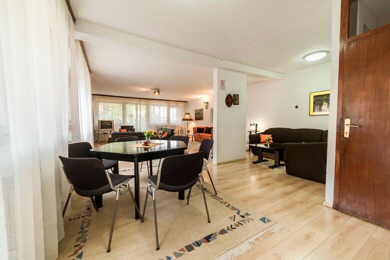 Hotel Guest House Pasha