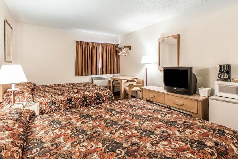 Hotel Rodeway Inn