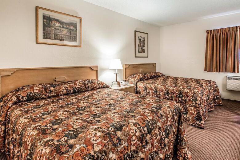 Hotel Rodeway Inn