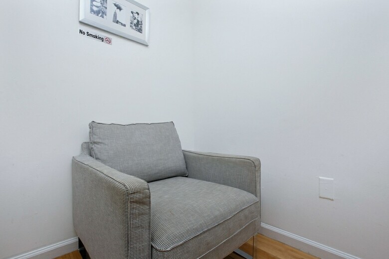 Hotel Racpanos Modern Stay On Ocean Avenue